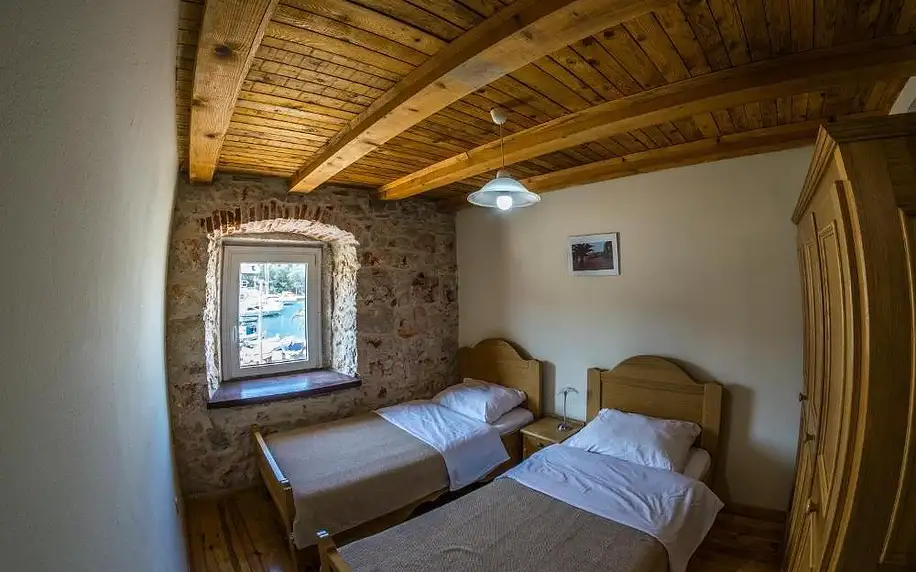 Chorvatsko, Brač: Ducina Apartments