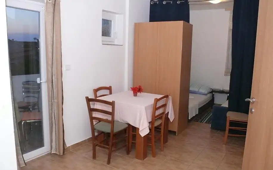 Chorvatsko, Pag: Apartments Panonija