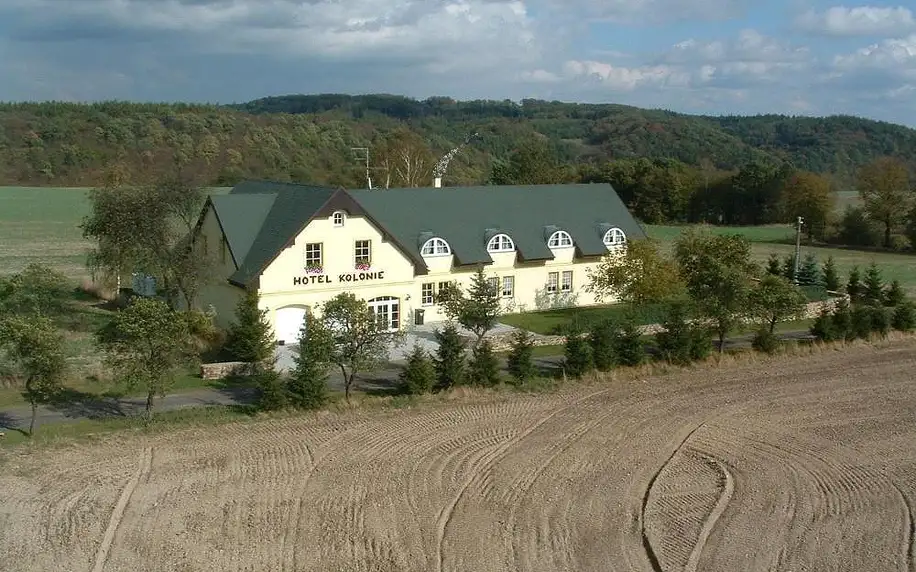 Střední Čechy: Hotel Kolonie