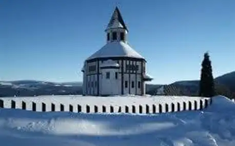 Liberecký kraj: Na Sluneční pohádková chaloupka ve Sladké díře