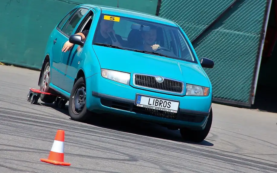 Škola smyku či driftování: 30 min. včetně PHM