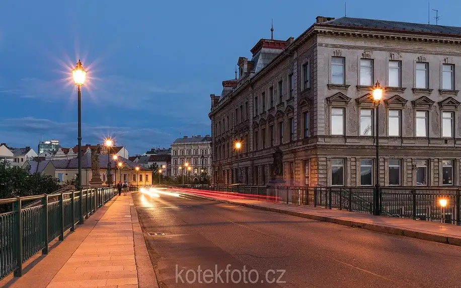 Kurz večerního a nočního fotografování v Plzni