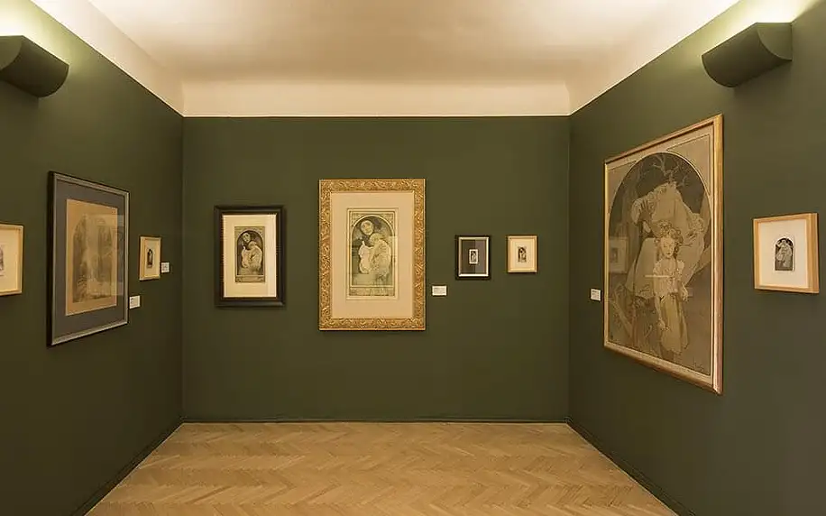 Obklopte se krásou: vstup na výstavu Alfonse Muchy