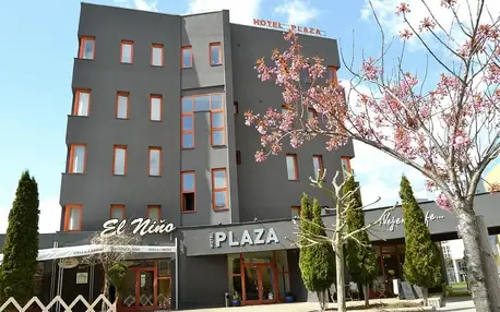 Střední Čechy: Hotel Plaza