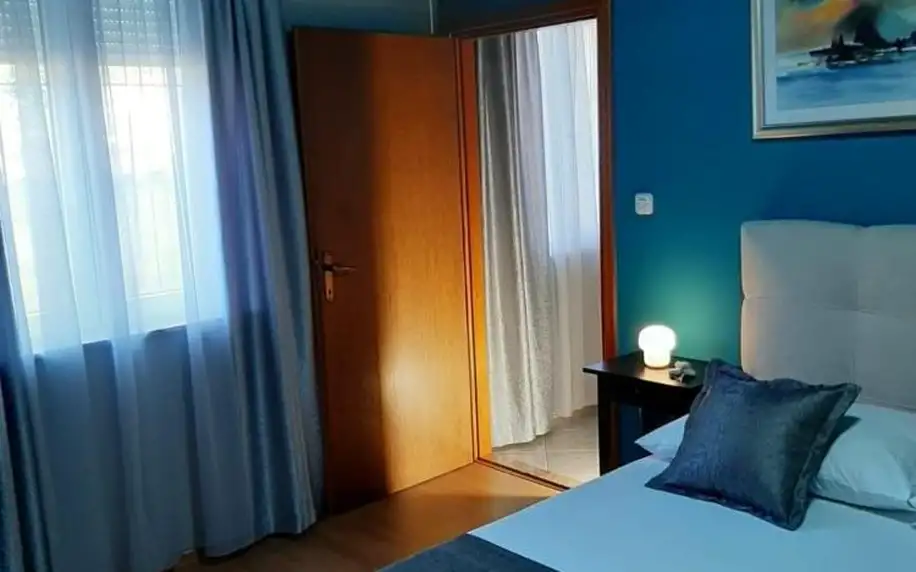 Chorvatsko, Brač: Apartments Mladinić