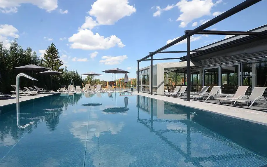 Praha: Hotel Aura Design & Garden Pool s možností vířivky na pokoji