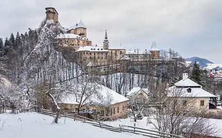 Slovensko: Pobyt v Penzionu Leštiny *** u Oravského hradu a ski areálů se snídaní/polopenzí