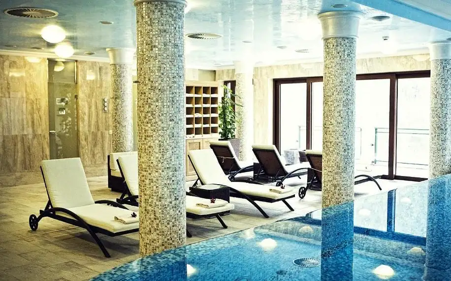 Špičkový wellness hotel v pohádkových lesích u Karlových Varů