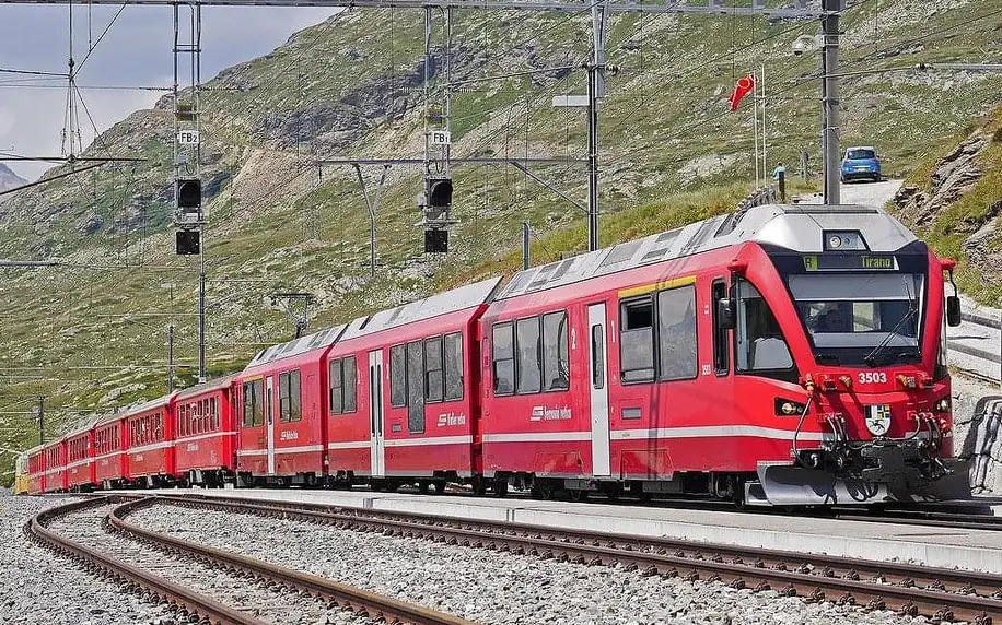 Krásy Švýcarska: vlakem mezi velikány, Graubünden