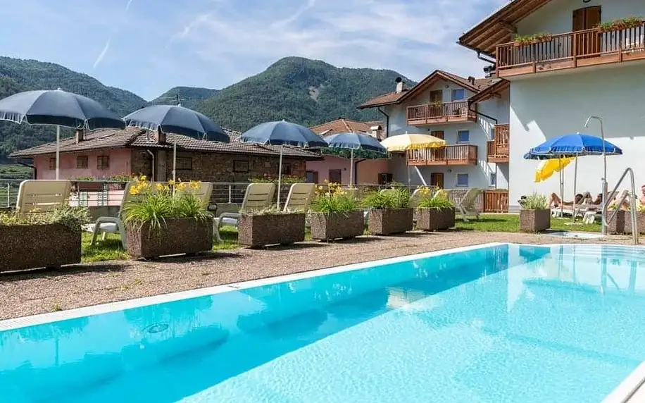 Wellness hotel mezi Dolomity a jezerem Lago di Garda 4 dny / 3 noci, 2 osoby, snídaně
