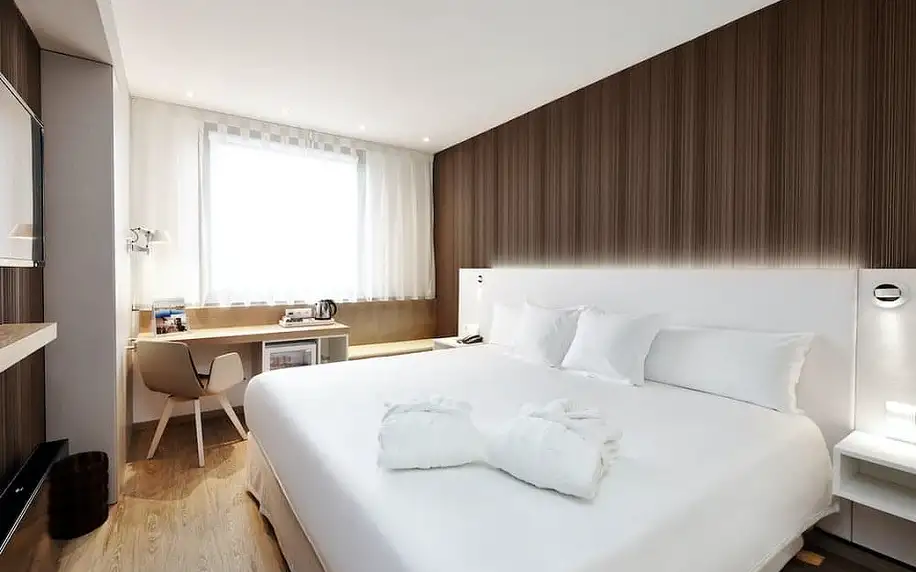 Pohodový pobyt v Praze ve 4* moderním hotelu nedaleko centra 2 dny / 1 noc, 2 osoby, snídaně