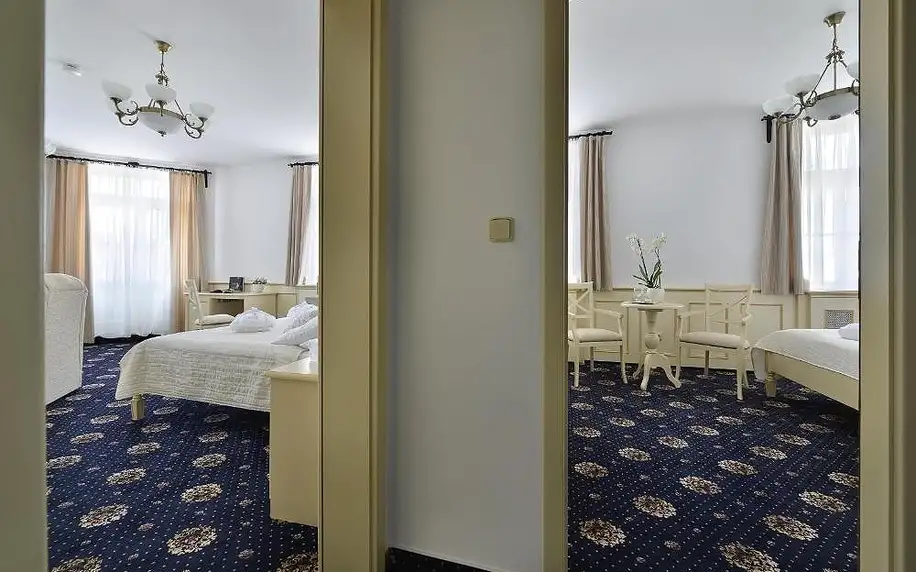 Hluboká nad Vltavou, Jihočeský kraj: Hotel Podhrad