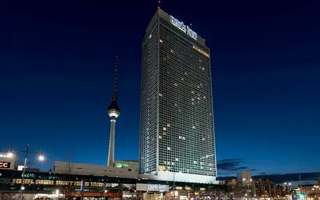 Exkluzivní 4* hotel přímo na Alexanderplatz v Berlíně 3 dny / 2 noci, 2 osoby, snídaně
