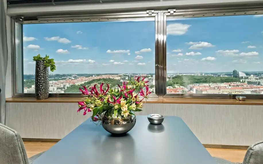 Úžasný výhled: hotel v Žižkovské věži se snídaní