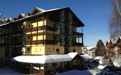 Hotel Dal Bon - 5denní lyžařský balíček se skipasem a dopravou v ceně, Paganella