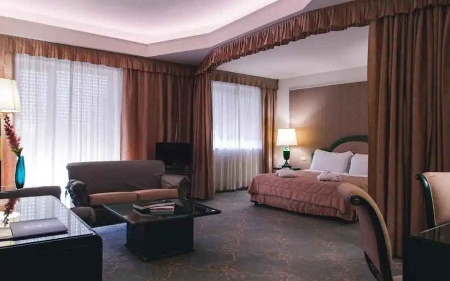 Itálie - Kalábrie: Grand Hotel Excelsior