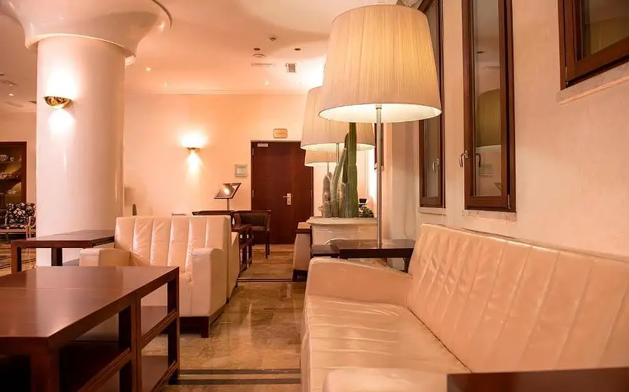 Itálie - Kalábrie: Hotel Cala Del Porto
