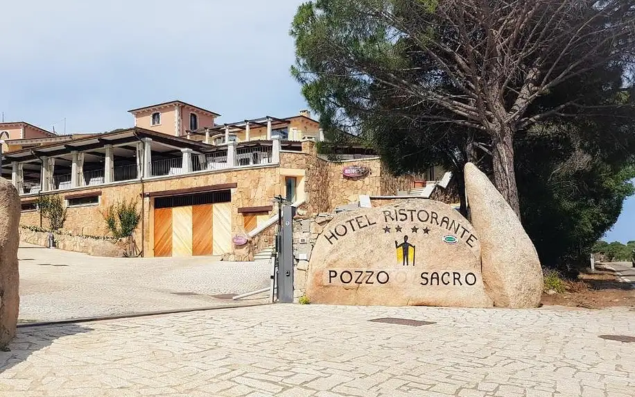 Itálie - Sardinie: Hotel Pozzo Sacro