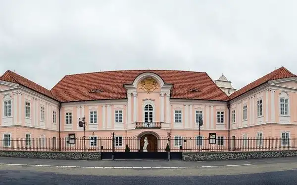Plzeňsko: Zamek Hradek u Susice