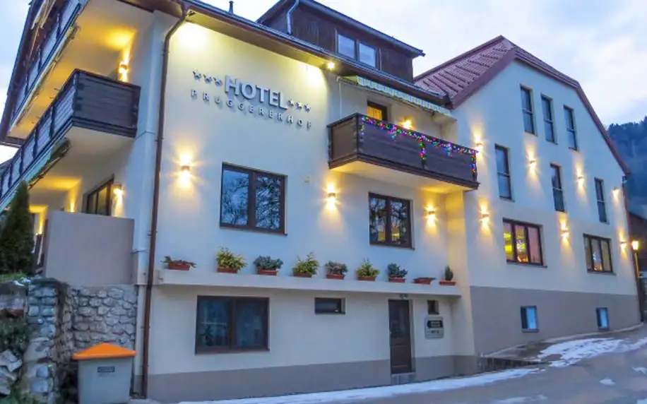 Rakouské Alpy u výletních cílů v Hotelu Pruggererhof *** s polopenzí, finskou saunou a slevovou kartou