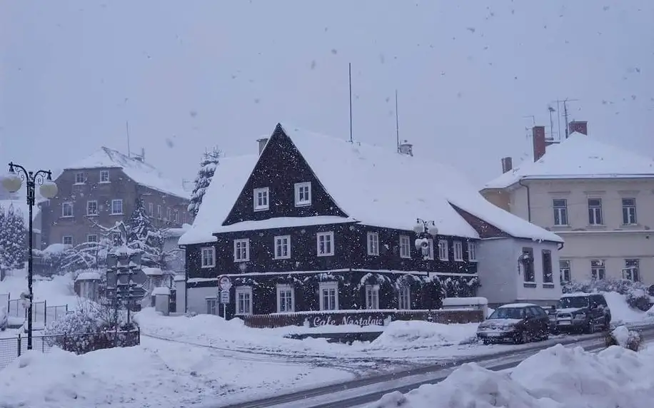 Národní park České Švýcarsko: Cafe Nostalgie dvoulůžkový romantický pokoj