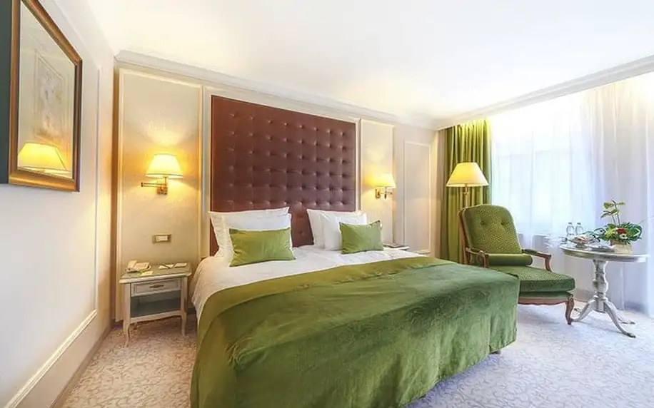 5* hotel Plaza v Karlových Varech s luxusním wellness