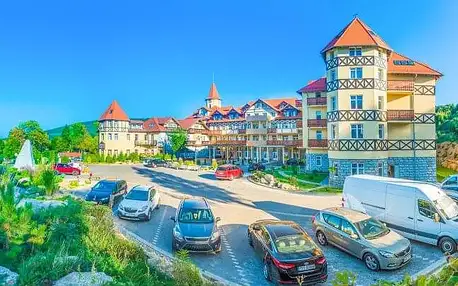 Polsko jen 6 km od hranic: Hotel St. Lukas Sanatorium **** s polopenzí, wellness a až 12 léčebnými procedurami