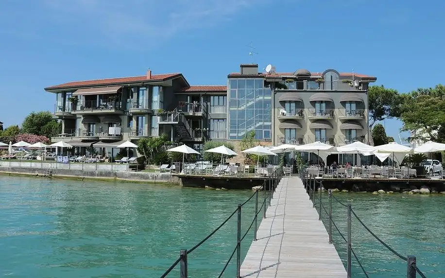 Itálie - Lago di Garda: Hotel Aurora