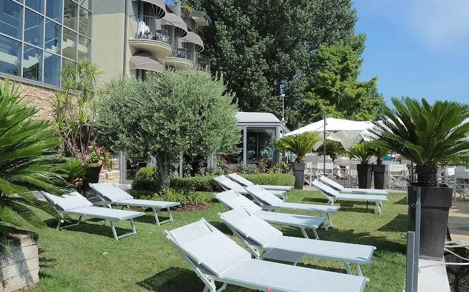 Itálie - Lago di Garda: Hotel Aurora
