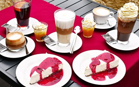 Káva nebo svařák, cheesecake i Bombardino pro 1–2