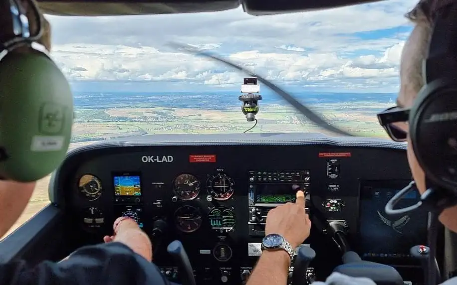 Privátní let pilotem letadla na zkoušku Brno