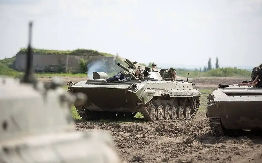 Řízení bojového vozidla pěchoty