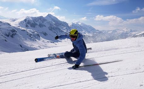 Servis lyží a snowboardů na stroji Montana