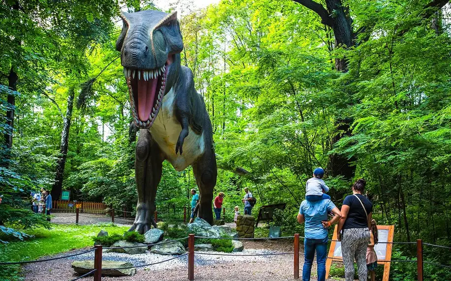 Super 2denní zábava: obří dinopark, atrakce i 5D kino