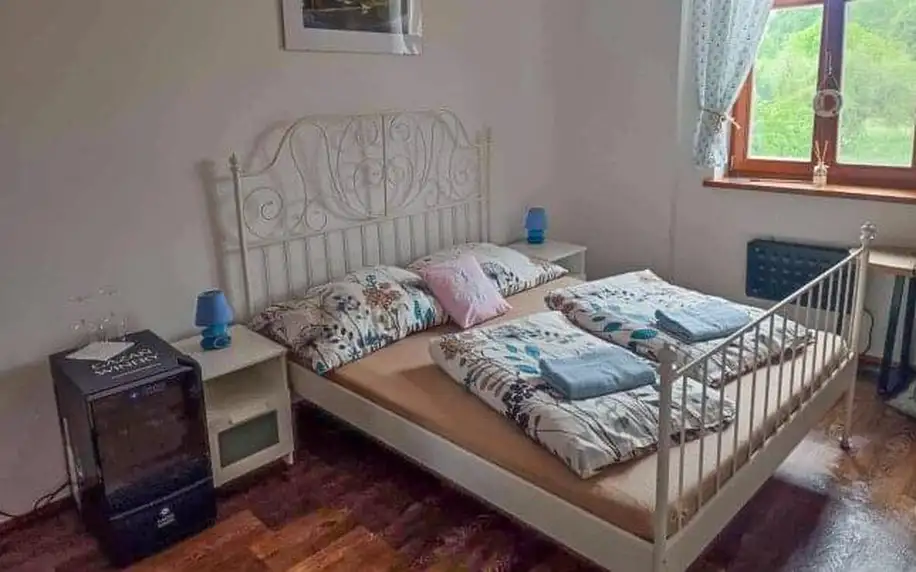 Pohodový pobyt u Baťova kanálu v Penzionu U Veličky se snídaní a půldenní plavbou + dítě do 5 let zdarma