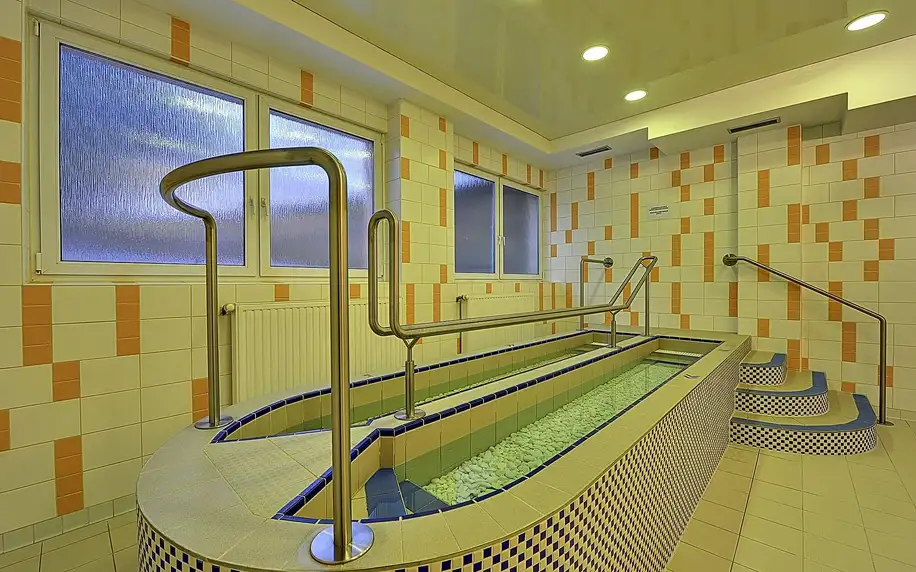 Pobyt v Jáchymově: polopenze i masáž, bazén a sauna