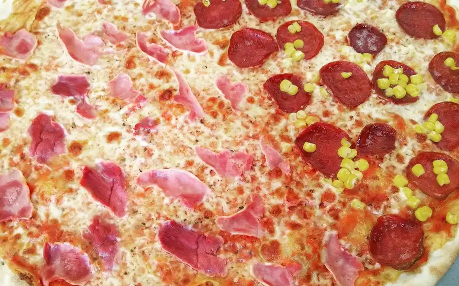 Pizza o průměru 33 či 45 cm nebo kebab s sebou