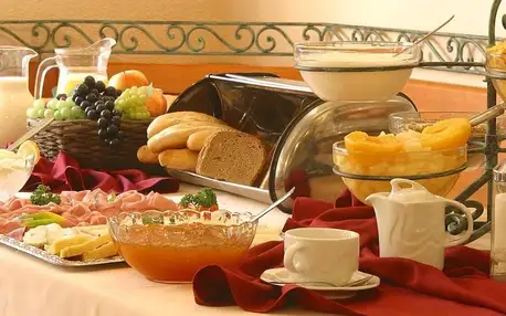 Dovolená v Plzni se snídaní a slevou do restaurace