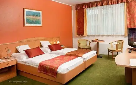 Maďarsko: Győr ve 3* budově Hotelu Kálvária s neomezeným wellness a polopenzí + dítě do 6 let zdarma