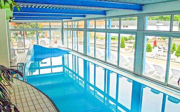 Maďarsko: Hotel Szieszta s polopenzí, neomezeným wellness a vstupem do bazénu Lövér + děti zdarma