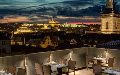 5* hotel v centru Prahy: snídaně a poukaz do baru