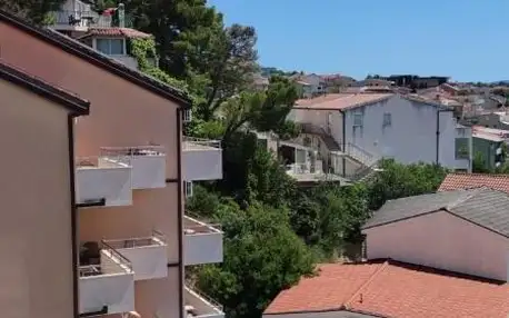 Chorvatsko, Makarská riviéra: Apartments Vila Adrijana & Fitness Studio WOLF