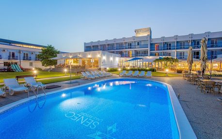 Výborný relax v Hotelu Senec na břehu Slunečních jezer hned při Aquaparku