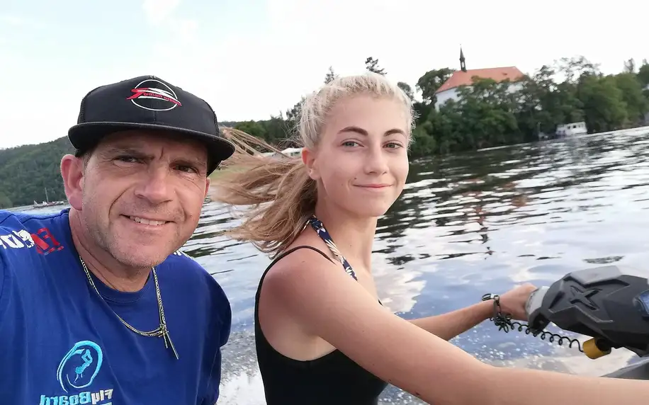 Junior flyboard pro děti ve věku 12–15 let, 7 lokalit