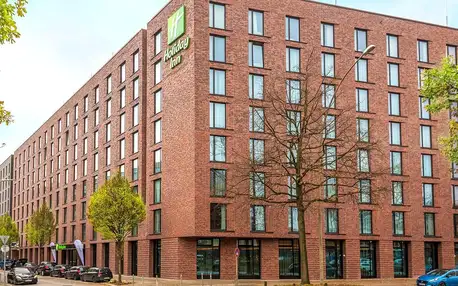Hamburk: Hotel Holiday Inn se snídaní a saunou