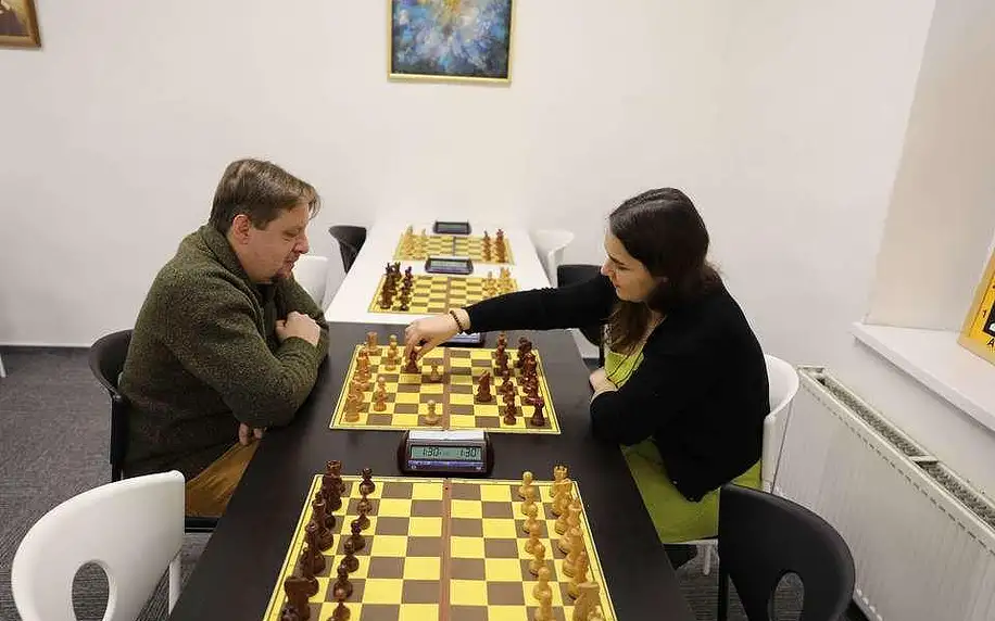 Šachová partie s juniorským mistrem ČR