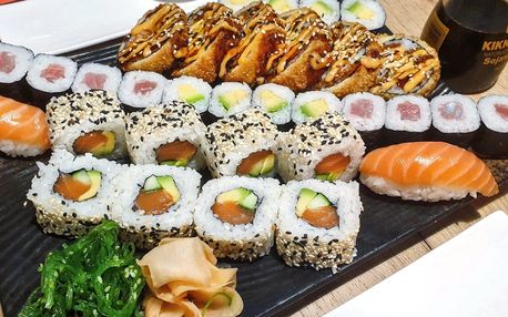 32 ks sushi s lososem, tuňákem i avokádem