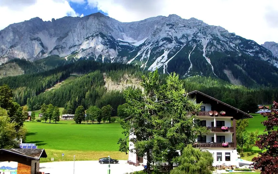 Pobyt v rakouských Alpách s jídlem i saunami