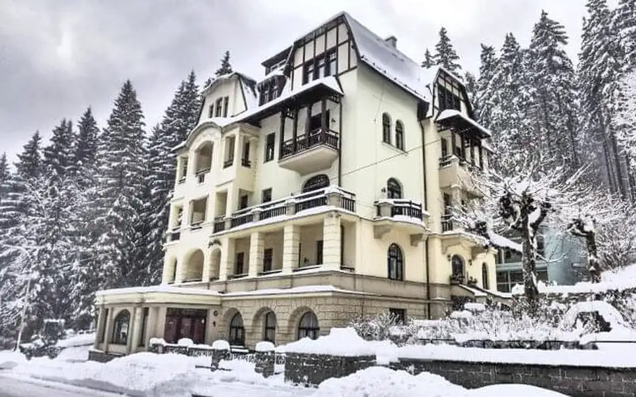 Mariánské Lázně: 4* Hotel St. Moritz Spa & Wellness v apartmánu se snídaní a vstupem do bazénu + děti zdarma