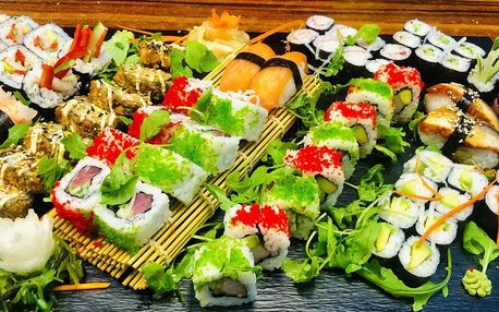 Set 24–70 ks sushi: rolky s lososem, krabem i vege